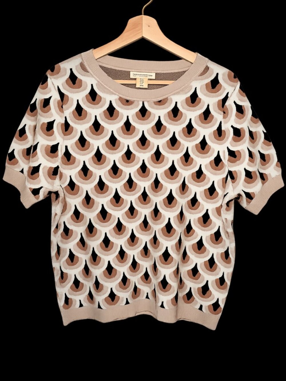 Christian Siriano Geo Knit Sweater Top M Neutral Scallop Pattern Short Sleeve - Picture 2 of 7